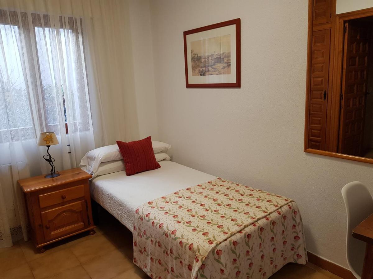 Hostal El Panadero Sepulveda Bagian luar foto